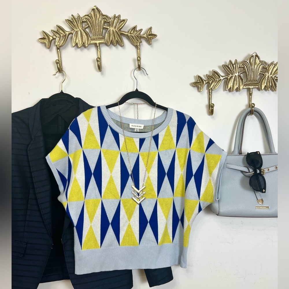 Geometric Patterned Sweater S/M - Picture 1 of 5
